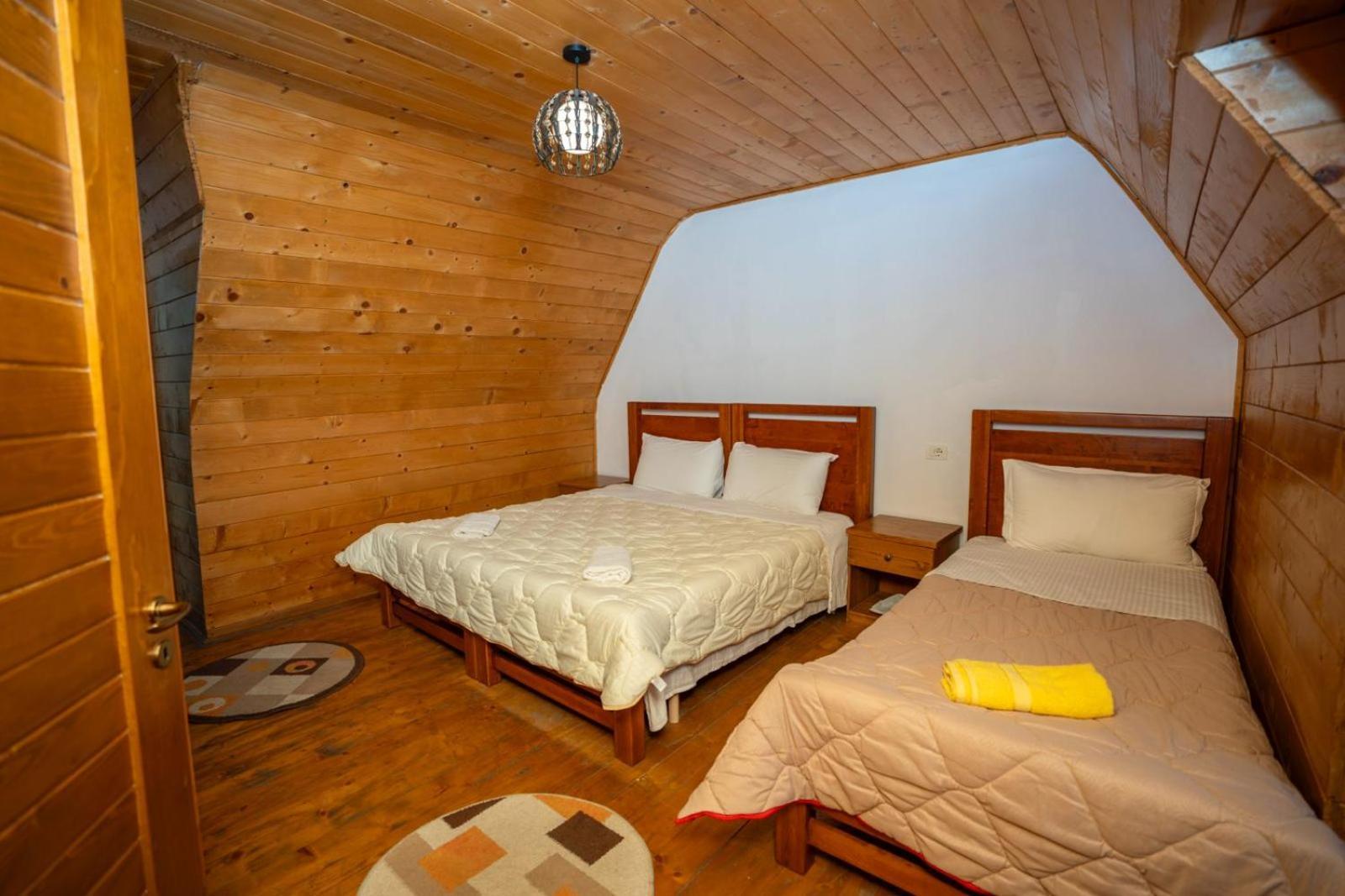 Hotel Bujtina Berishta Theth Zewnętrze zdjęcie