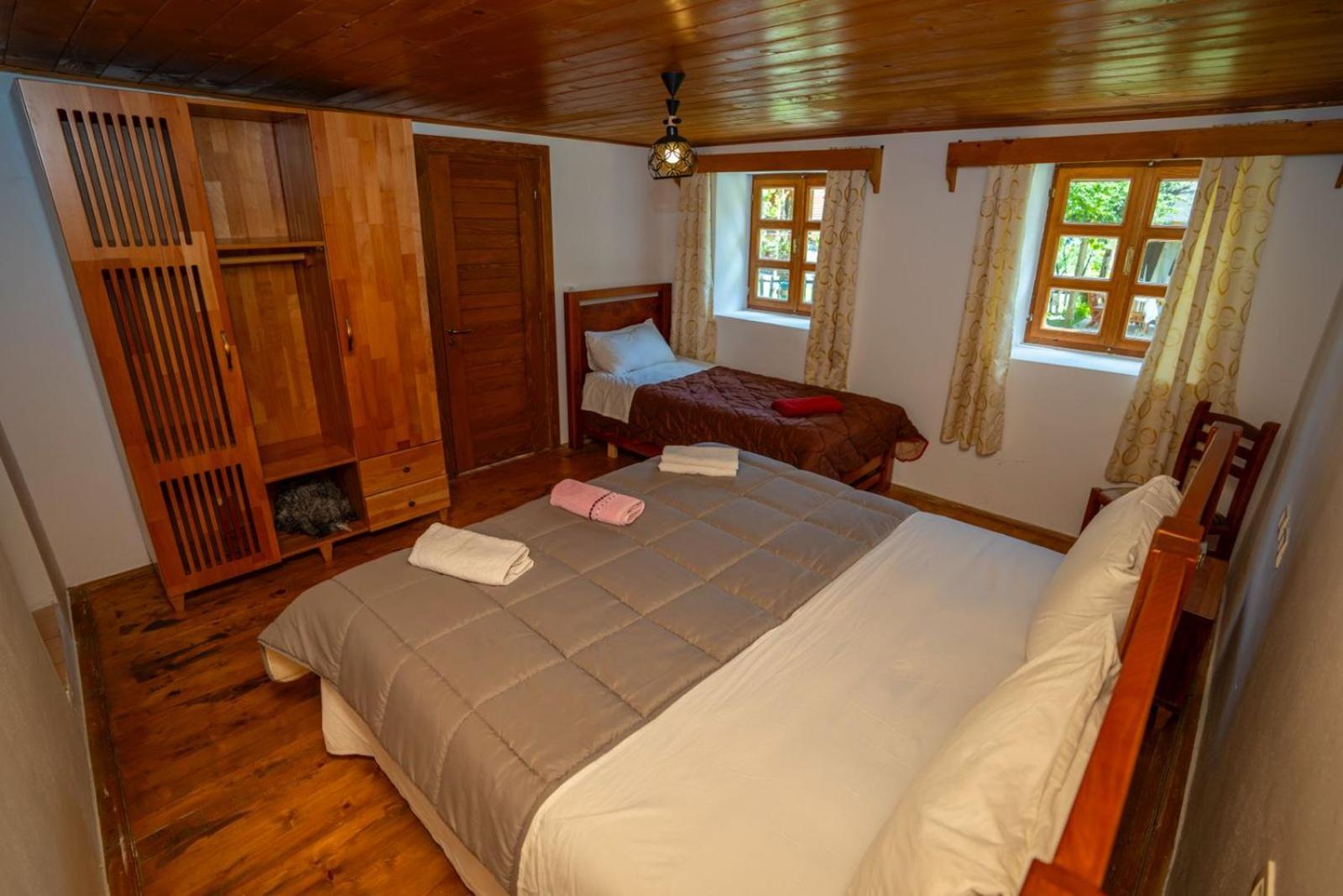 Hotel Bujtina Berishta Theth Zewnętrze zdjęcie