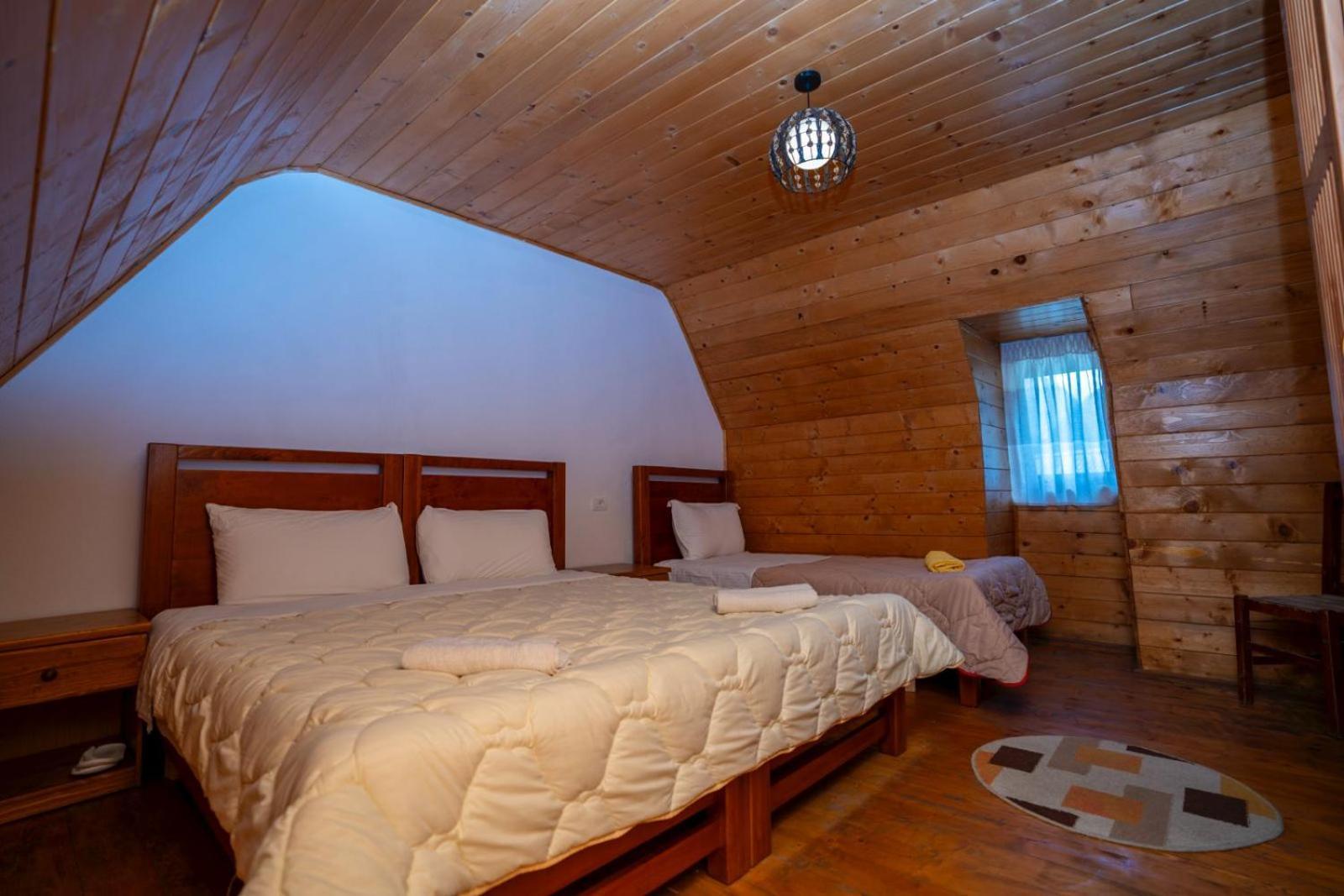 Hotel Bujtina Berishta Theth Zewnętrze zdjęcie